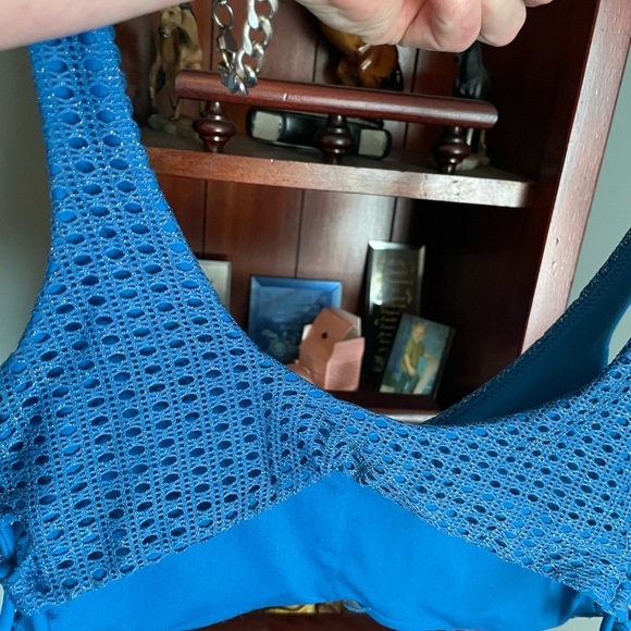 Bathing suite I will sell both tops and bottoms together.. - Picture 6 of 7